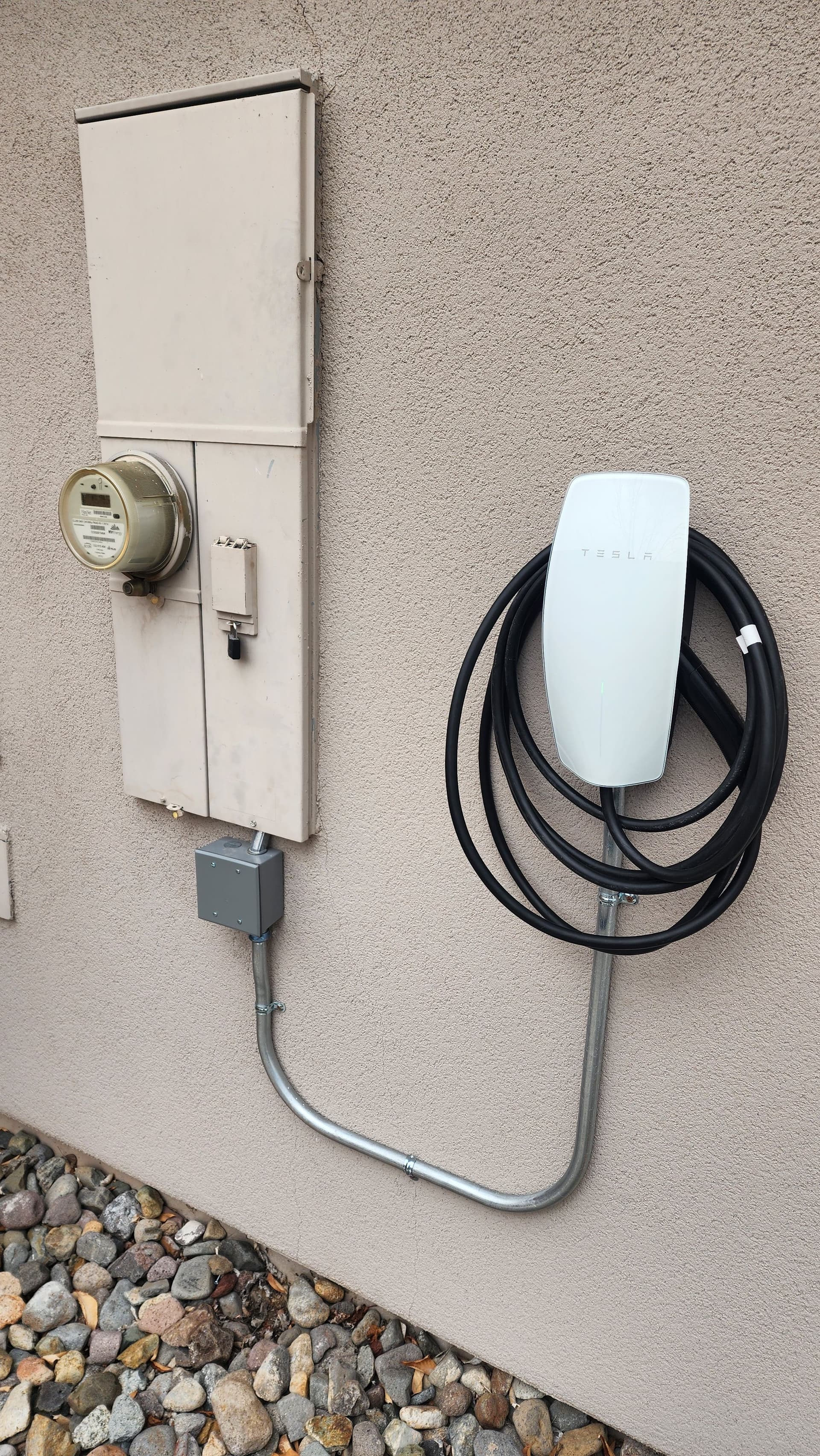 Residential EV Charging Upgrade with Tesla Wall Connector image