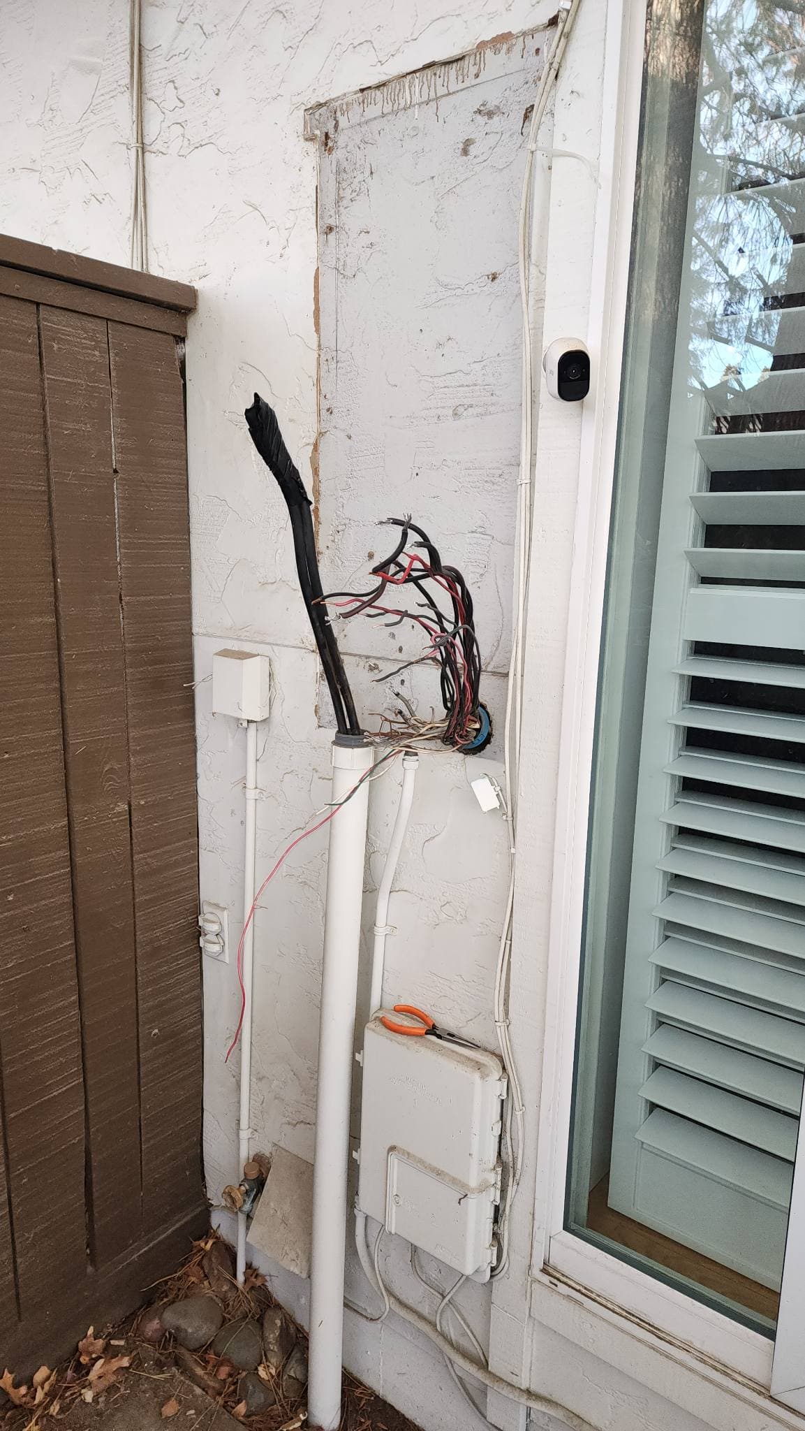 Gallery photos for Reliable 200 Amp Panel Upgrade Keeps Your Home Safe: Image #2