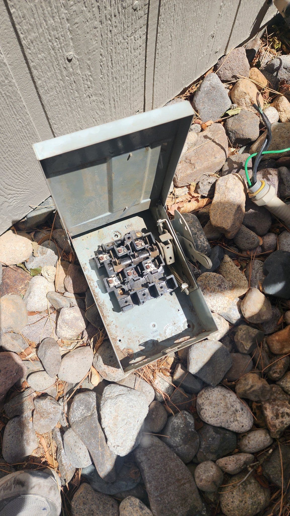 Gallery photos for Prevent Dangerous Electrical Issues at Home: Image #1