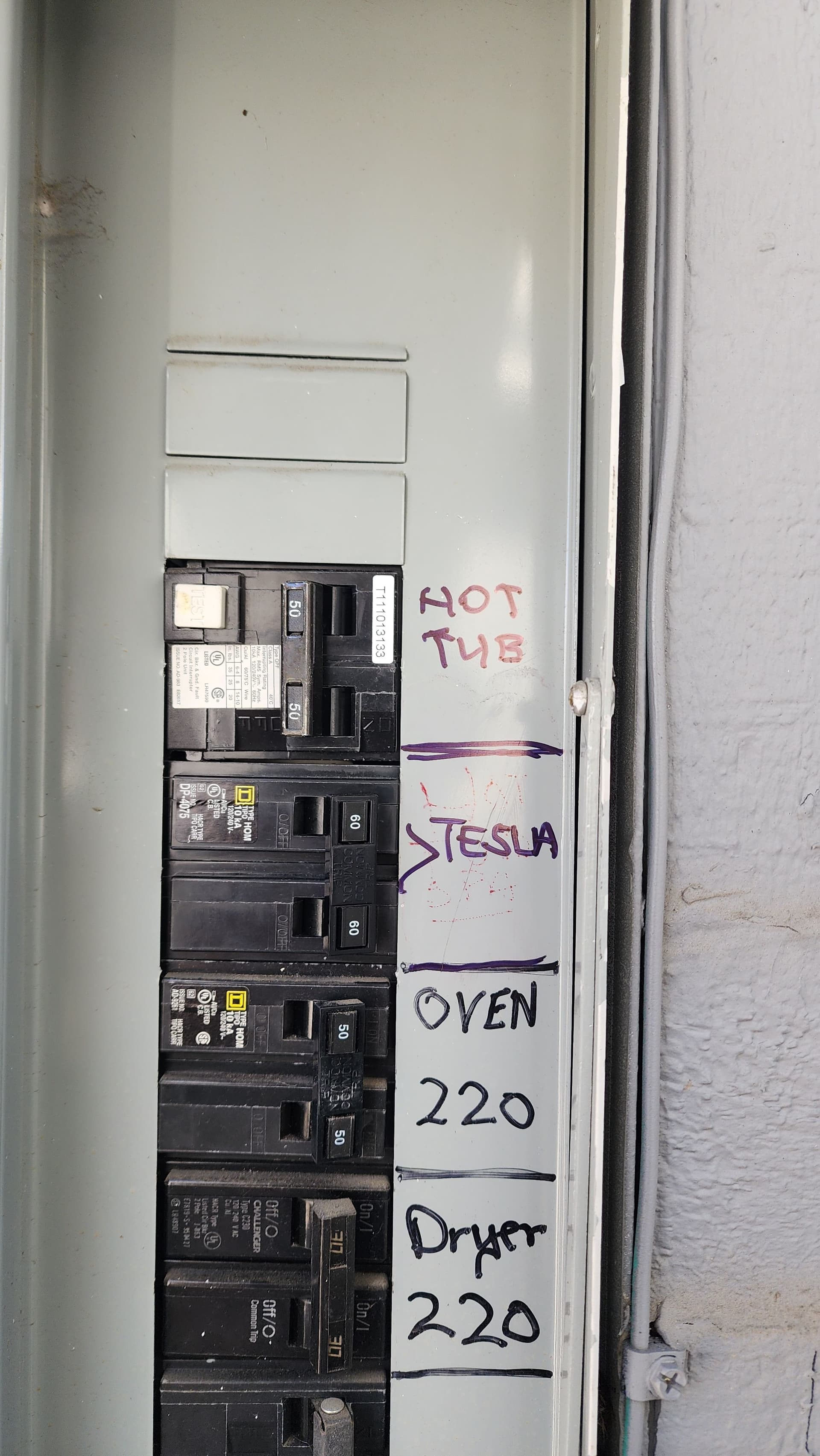 Gallery photos for Sleek EV Charger Install Boosts Home Convenience: Image #1